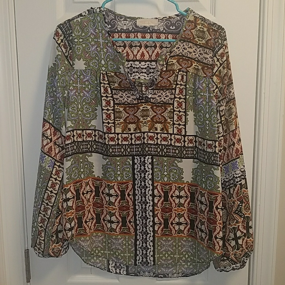 Eight Sixty long sleeved blouse